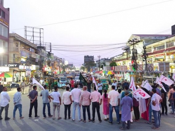 Recruitment Cancellation Row : DYFI, TYF protested Recruitment Cancellation Row : DYFI, TYF protested